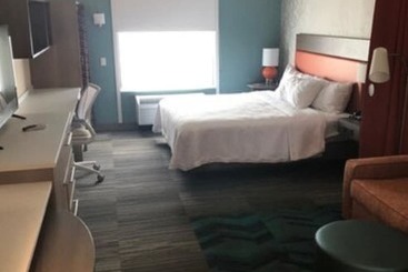 هتل Home2 Suites By Hilton Mechanicsburg