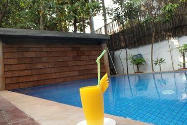 هتل The Angkor Crescent