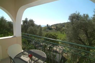 هتل Villa Apollo