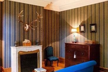 Cottage Pazo De Brandeso & Country Club