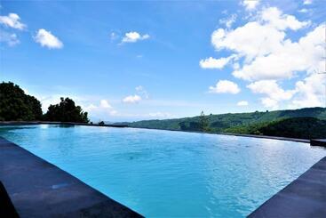 Bed and Breakfast Swar Bali Lodge