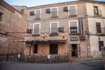 旅馆 Hostal Mesón Plaza