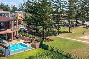 Absolute Beachfront Holiday House
