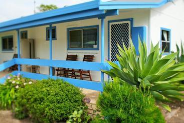 Baudin Beach Apartments