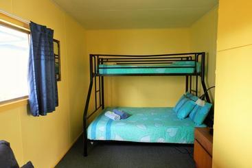 Baudin Beach Apartments