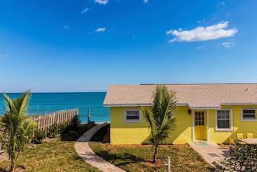 Sea View Motel