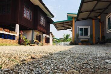 پانسیون Idea Home At Fang