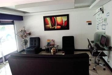 هتل Parque 70