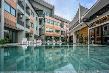 فندق Phuket Airport Place   Sha Plus
