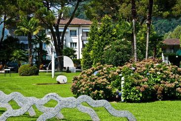 Hotel Villa Delta Suites House