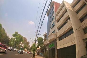 هتل Jard Inn Adult Only