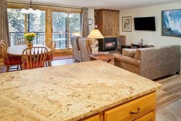 Two Bedroom 304 At Trails End
