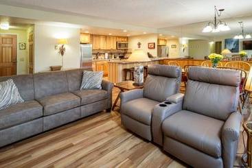 Two Bedroom 304 At Trails End