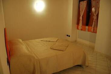 アパートホテル Agriturismo Rocca Dei Marchesi