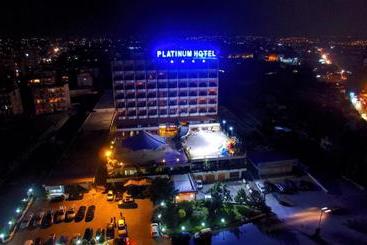 Hotel Platinum