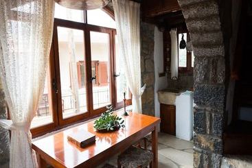 استراحتگاه Elounda Collection Houses