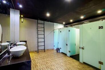 Общежитие My Studio Hotel Juanda Airport Surabaya