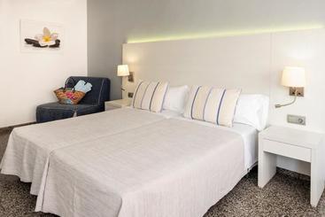 پانسیون Hostal Pitiusa