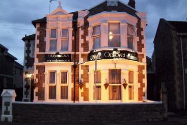 پانسیون Oakover Guest House