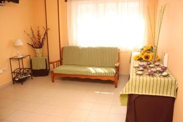 پانسیون Residencia Porta Nova