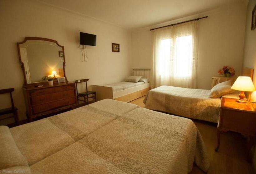 پانسیون Hostal L'estació