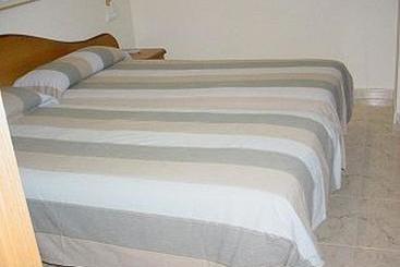 پانسیون Hostal La Barretina