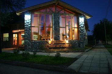 ユースホステル Y Cabañas Casa De Piedra