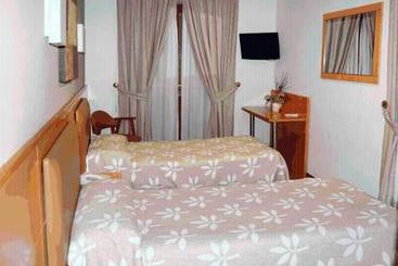 پانسیون Hostal Arotza