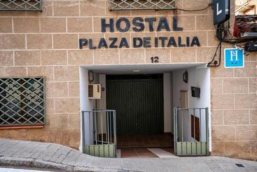 بنسيون Hostal Plaza De Italia
