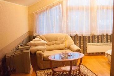 پانسیون Riia Villa