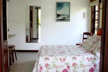 Madalena Apart