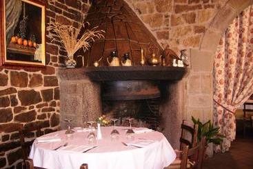 펜션 Hostal Restaurante Arangoiti
