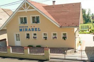 Panzió Penzion Mirabel