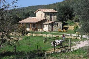 호텔 Agriturismo Casa Fibbianello