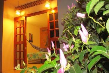 פנסיון Casa Tara