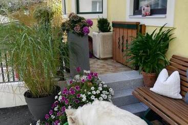 پانسیون Haus Ortsblick