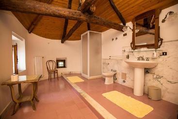 هتل Casa Del Geco