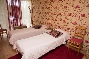 پانسیون Muru Guesthouse