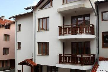 پانسیون Guest House Koncheto