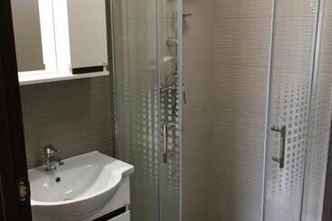 مبيت وإفطار Kristály Apartmanok