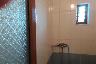پانسیون Qeparo Antonio Rooms