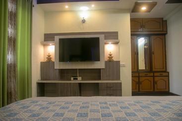 Hostmandu B&b