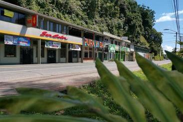 هتل Pura Vida Backpackers Golfito