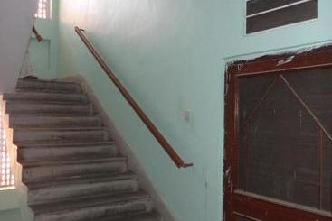 Отель Gajraj Bari