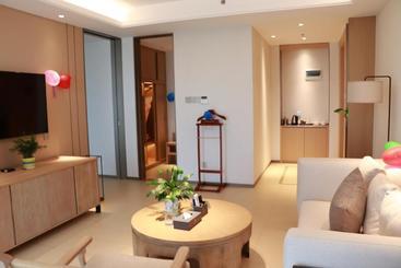 هتل Zensun Jinglun  Wenchang