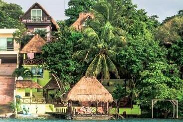 هتل Boutique Las Nubes Bacalar