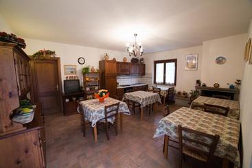 هتل Agriturismo La Piantata