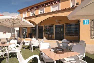 پانسیون Hostal Los Batallones