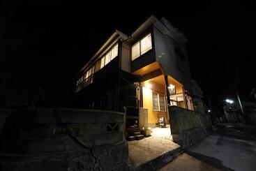 پانسیون Tsubaki  The Best Guesthouse In Inawashiro