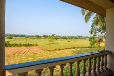 هتل Casa Da Village Calangute Goa